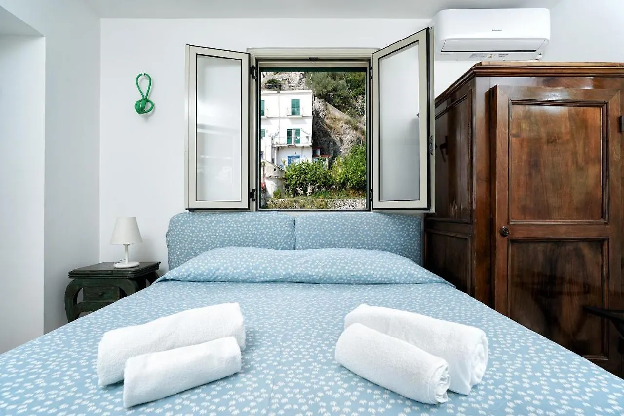 Amalfi Centre Flats Apartment